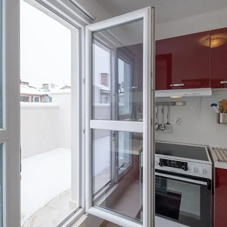 Lz Spacious One Bedroom In Centre By Flat Mаnager Апартаменты София