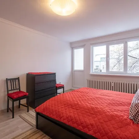 Апартаменты Lz Spacious One Bedroom In Centre By Flat Mаnager София